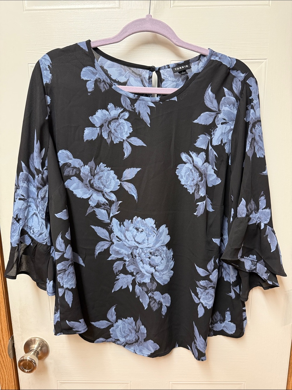 Torrid Blue Floral Abbey Georgette Bell Sleeve Ruffle Blouse 1X